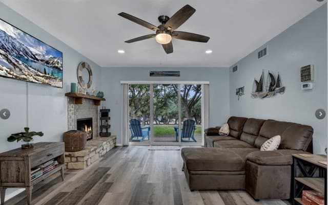 1185 Parkview Drive Unit APT D24, Canyon Lake, TX 78133
