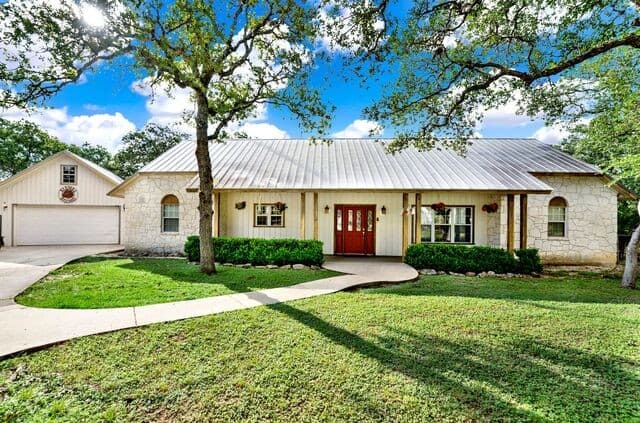 181 Settlers Cir