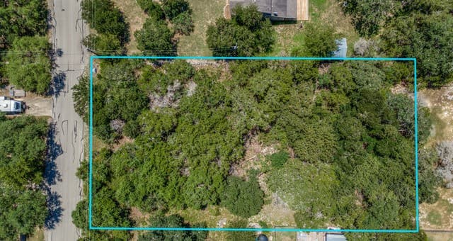 866 Deep Water Dr