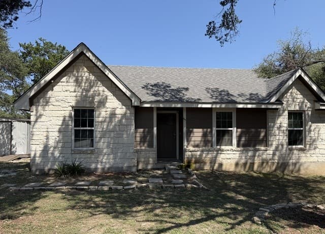 591 Burr Oak Ln