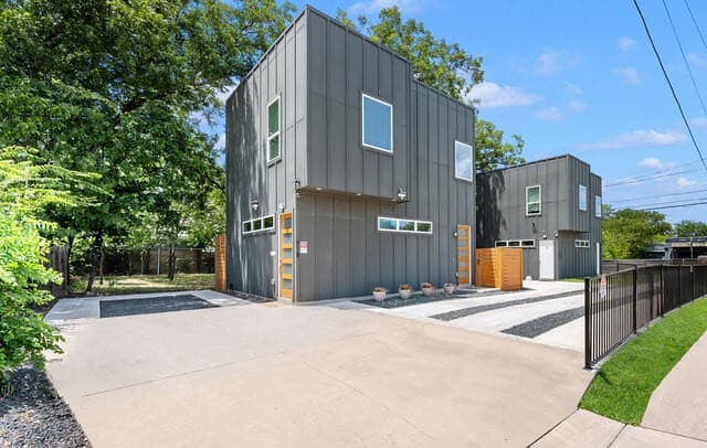 618 N Gevers St.