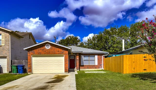 12715 Huntsman View Dr