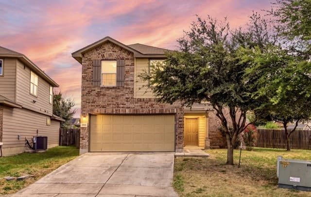 3906 Medina Branch