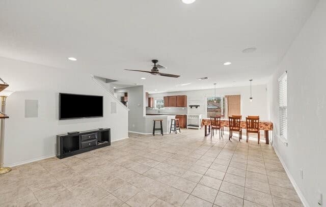 210 Granite Mist