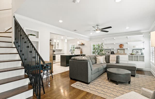 488 E Olmos Unit 3