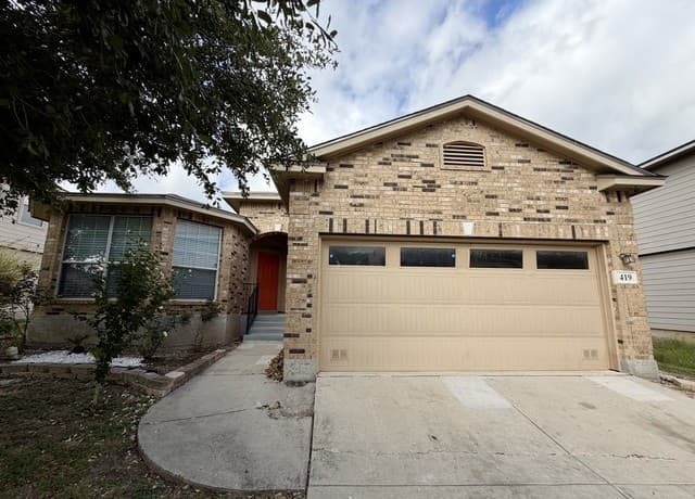 419 Dolly Dr