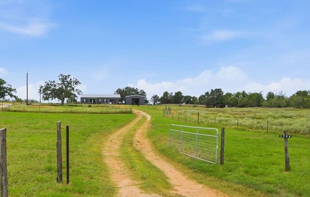 1754 County Road 467