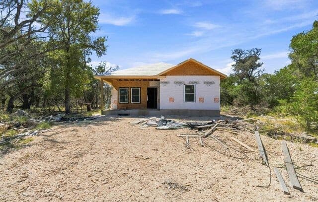 1301 Winding Creek Trl
