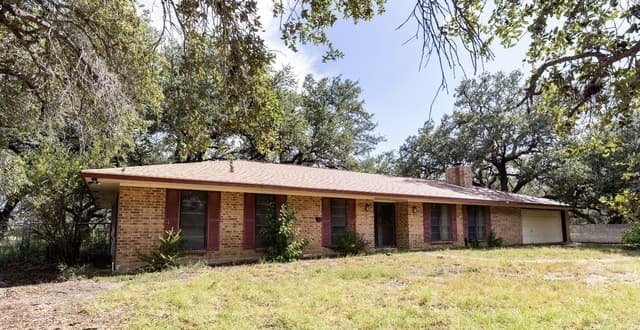 4118 Coughran Rd