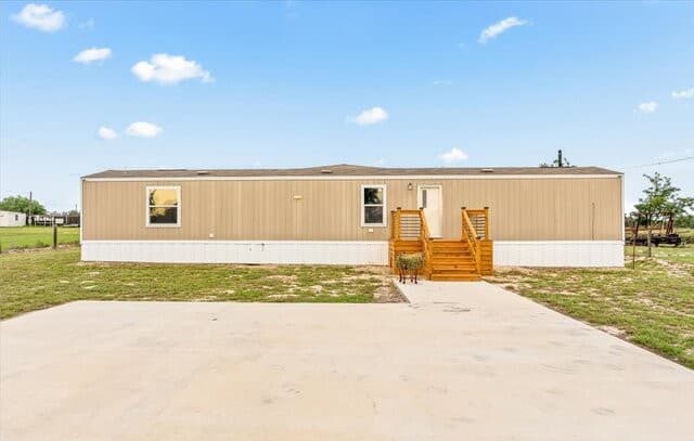122 Amber Ln
