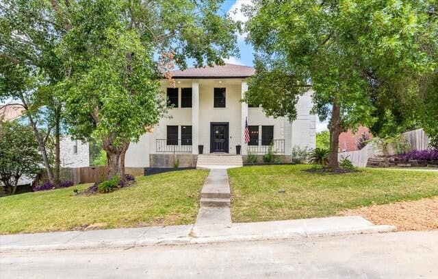 7738 Oakhill Park Dr