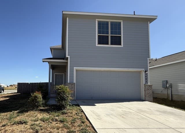 2402 Pink Pearl Dr