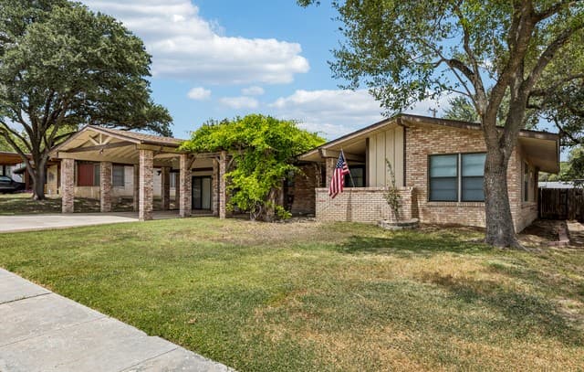 115 Springwood Ln