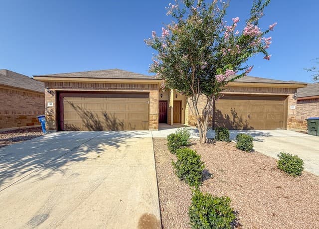 340342 Emma Dr
