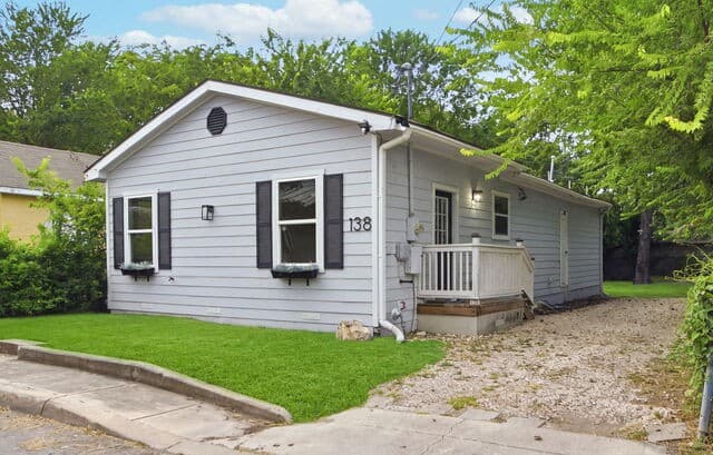 138 Hess St, San Antonio, TX 78212