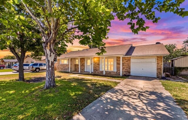 4314 Clear Spring Dr