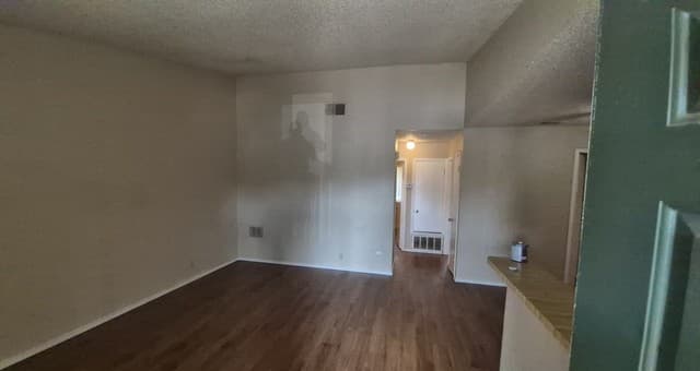 5201 Meadow Field Unit 4