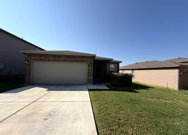 10362 McQueeney