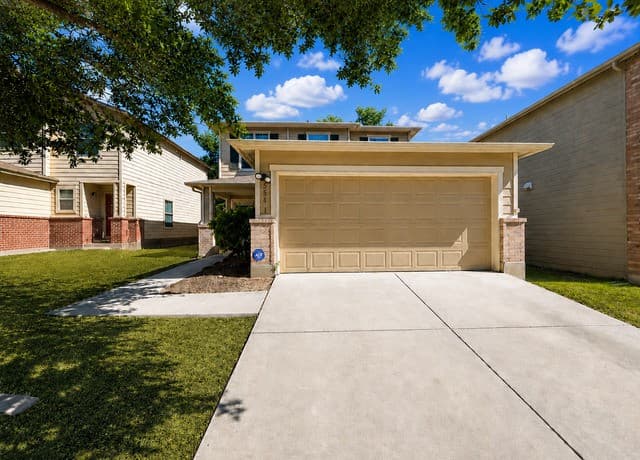 5514 Spring Walk