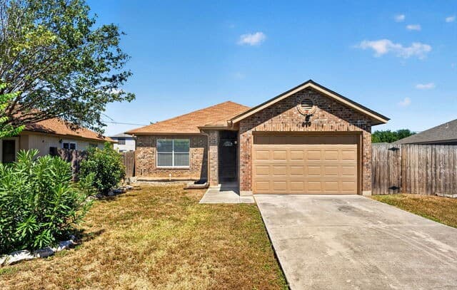 8210 Longhorn Ridge Dr