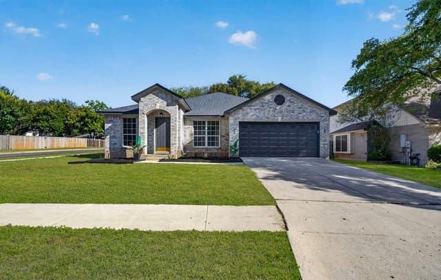 1017 Summer Haven Ln