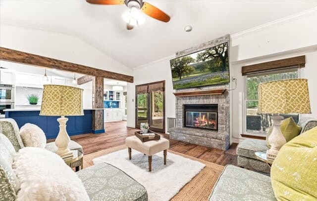 16803 Hidden Timber Wood