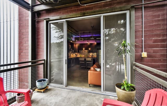 831 S Flores Unit 2212