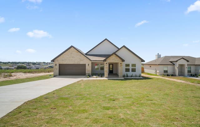 169 Pine Valley Dr