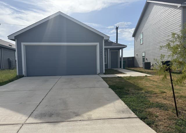 13243 Faxon Pass