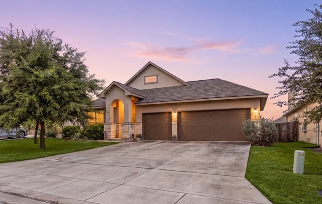 5638 Briar Knl