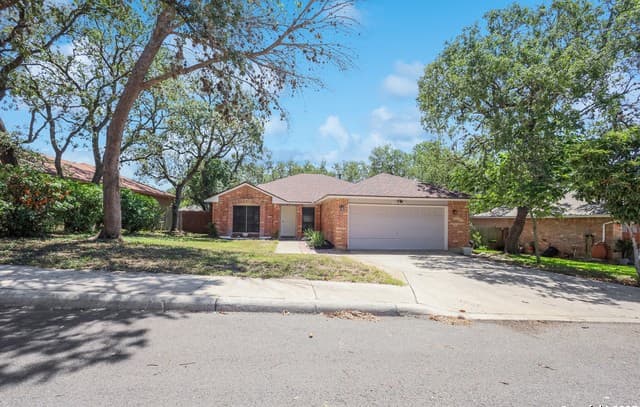 8605 Wood Peak