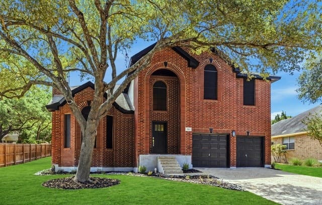 706 Arch Stone