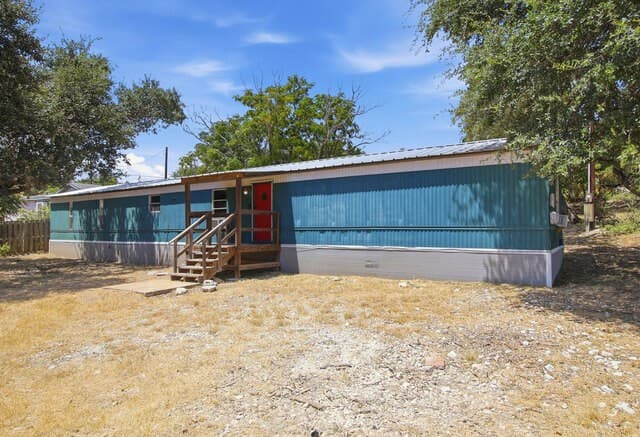 1250 Arcadia Dr