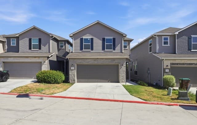 10643 W MILITARY DR unit 13