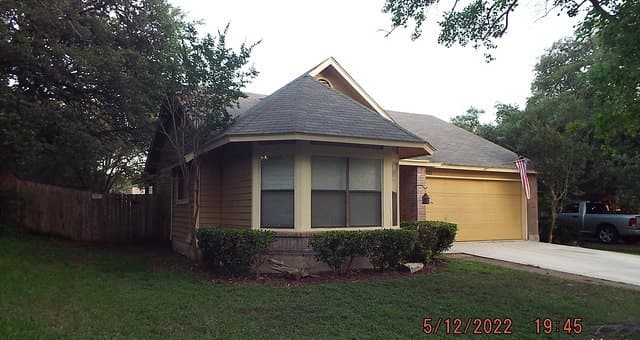 3422 SUNLIT GRove