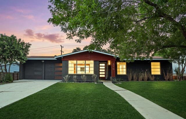 315 Stockton Dr