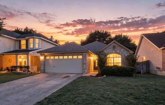 20619 Gathering Oak