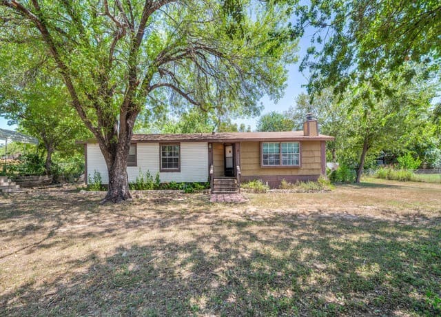 13634 Owl Tree St