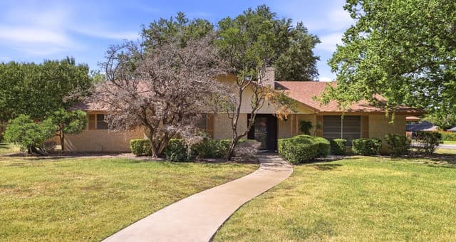 402 Tidecrest Dr
