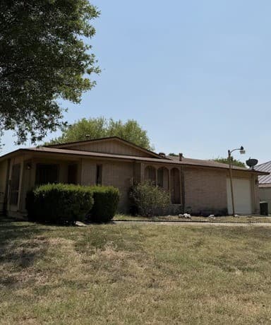 442 Solar Dr