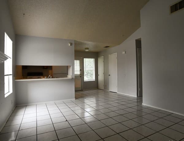 5607 Lochmoor Unit 2