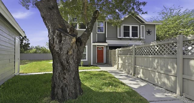 6704 Spring Front Dr