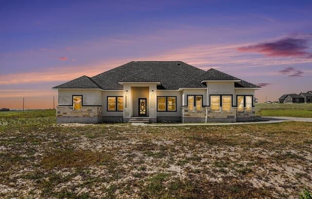 136 Summer Meadow Dr