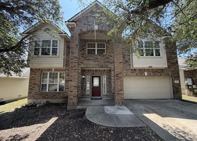 221 Turnberry Dr
