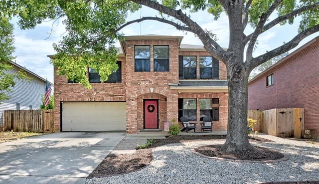 9202 Victory Pass Dr
