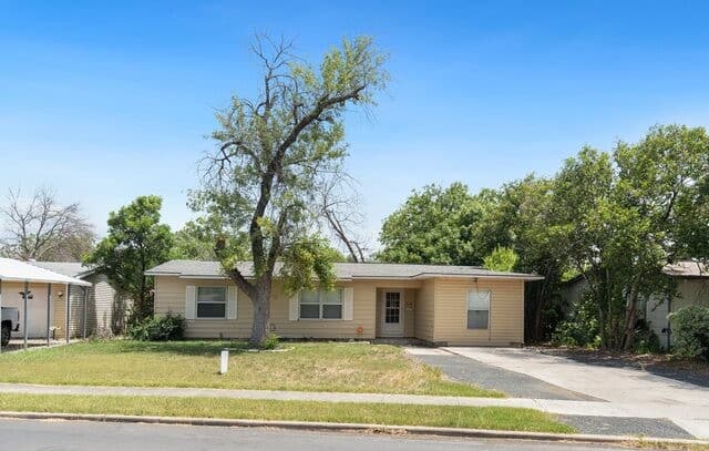 314 Basswood Dr