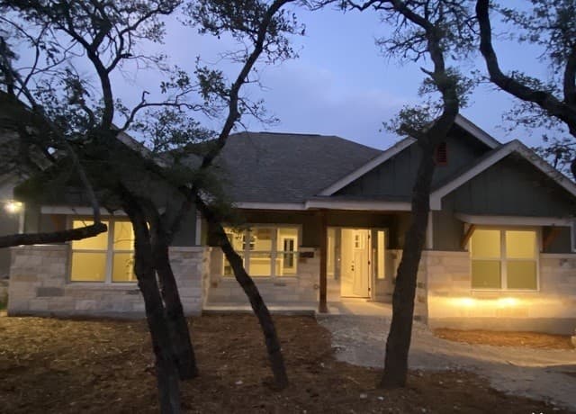 1429 Mountain View Dr
