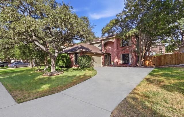 935 Hedgestone Dr