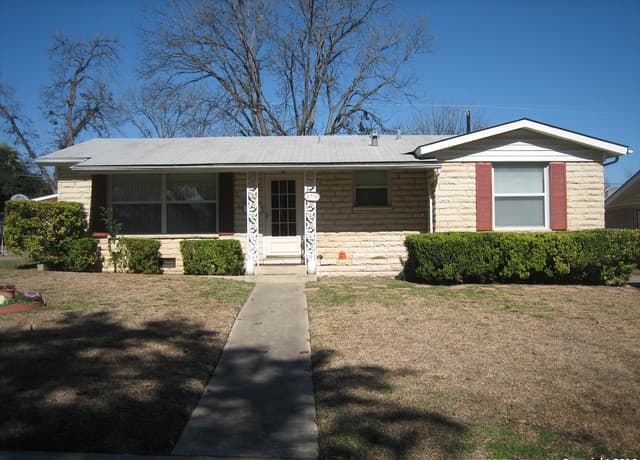 2719 Hiawatha