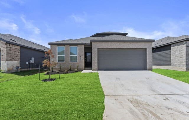 8515 Utopia Gdns
